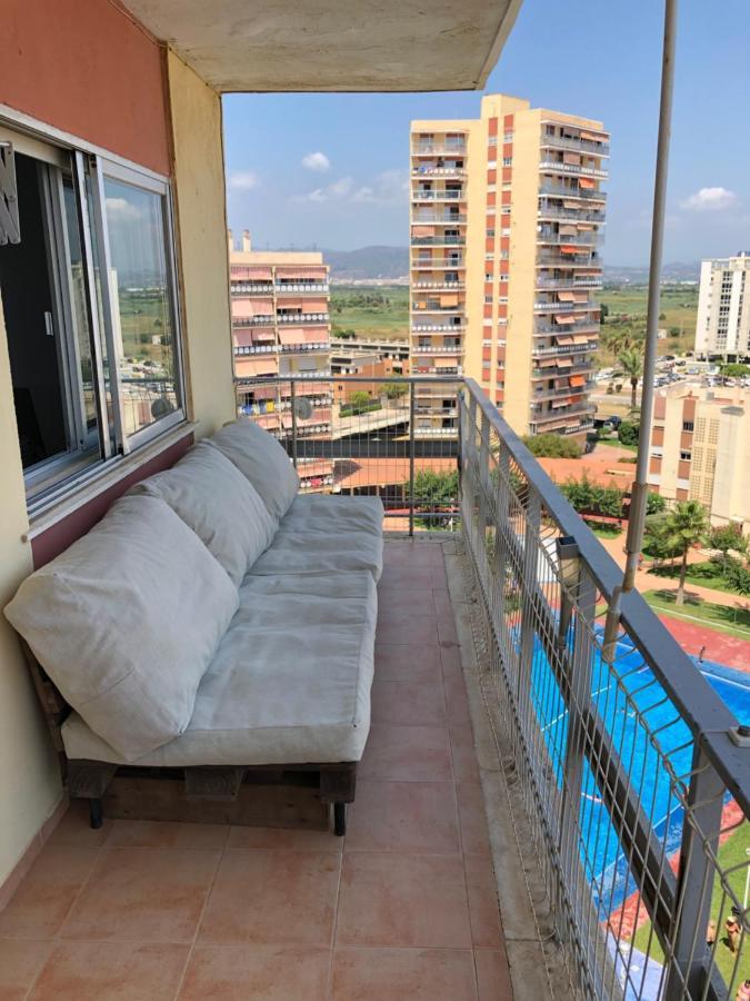 Апартаменты Apartamento En La Playa Валенсия Экстерьер фото